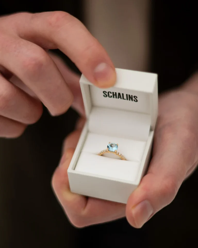 Täydellisen kihlasormuksen valinta